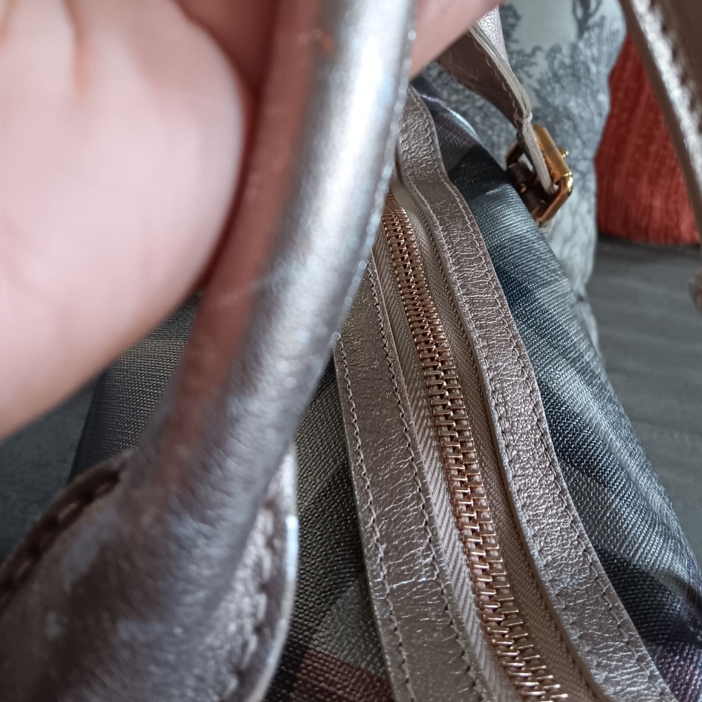 Burberry Metallic Leather Tote Bag - Picture 10 of 13